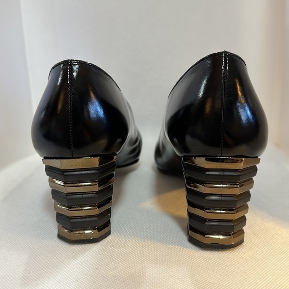 Stuart Weitzman Black Pumps with Geometric Stacked Heels Size 8.5 - GUC - Picture 8 of 11